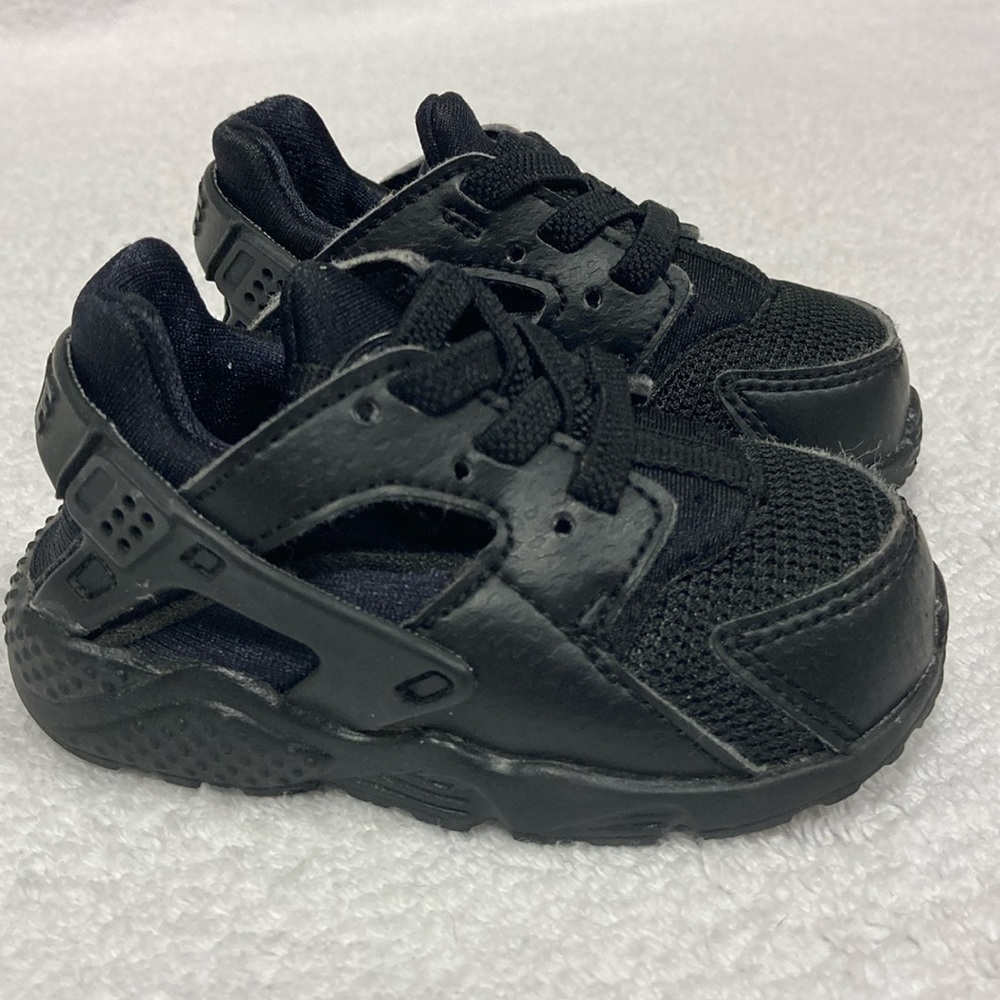 Nike Huarache 704950-016 Toddler's Black Running Sneaker Shoes HS2403 size 4